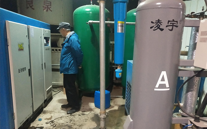 簡單的介紹一下空壓機(jī)改如何選型