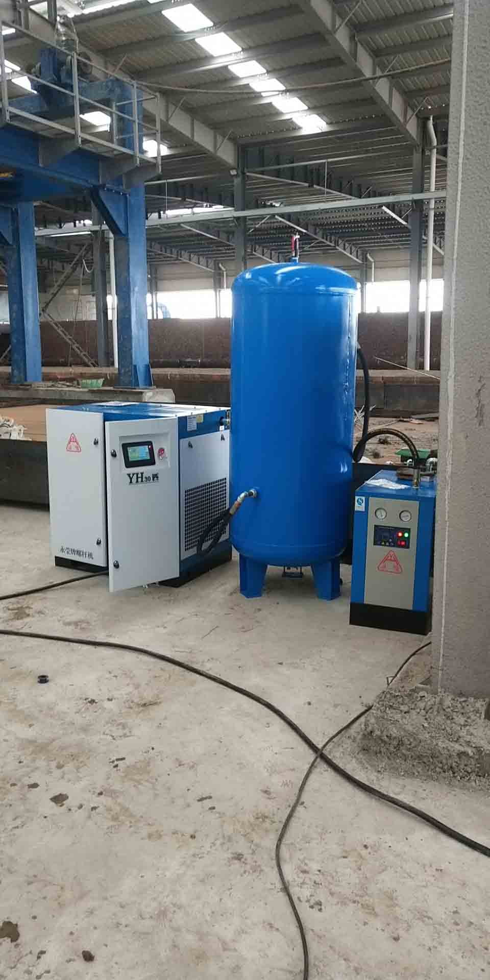 權(quán)偉永磁變頻螺桿空壓機
