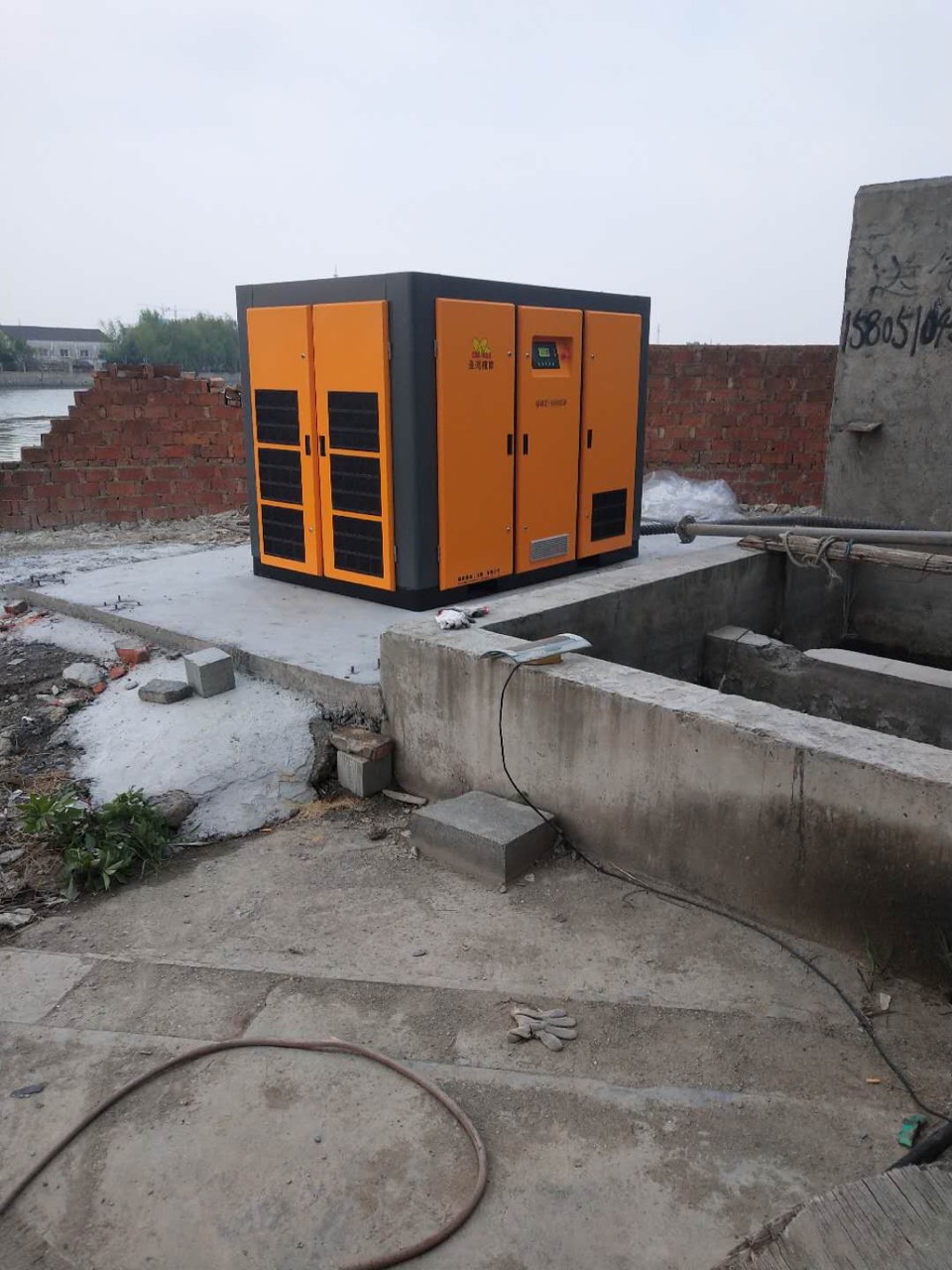 權(quán)偉螺桿空壓機 權(quán)偉螺桿空壓機