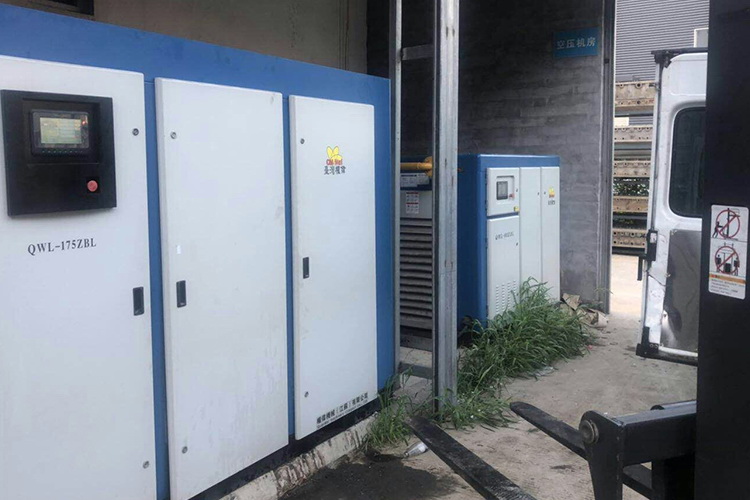 螺桿空壓機(jī)