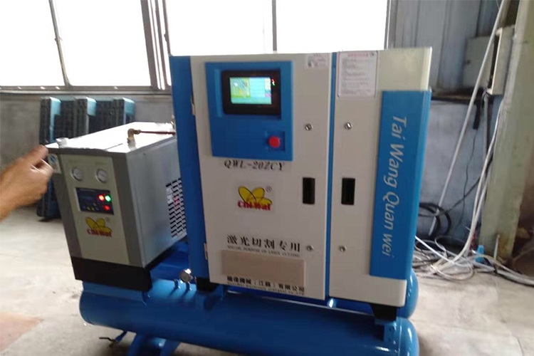 激光切割螺桿空壓機(jī) 激光切割螺桿空壓機(jī)